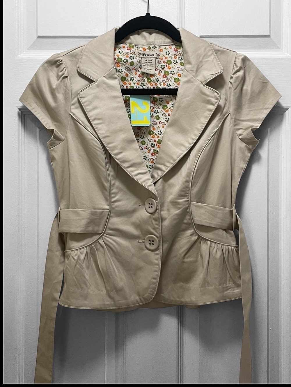Forever 21 Light Beige Short-Sleeve Tailored Blazer With Belt
